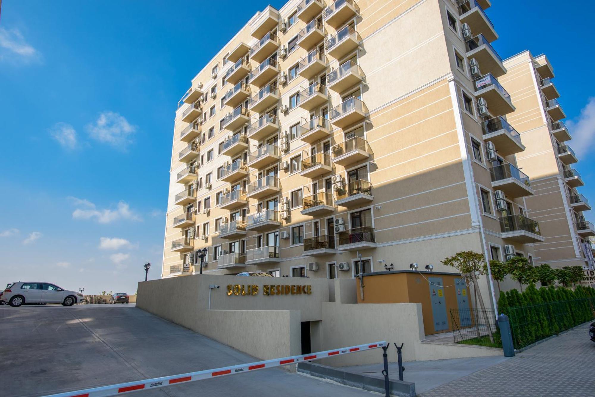 Solid Apartments Mamaia Buitenkant foto