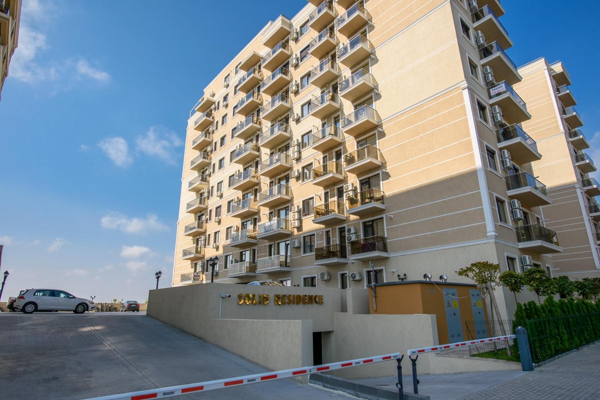 Solid Apartments Mamaia Buitenkant foto