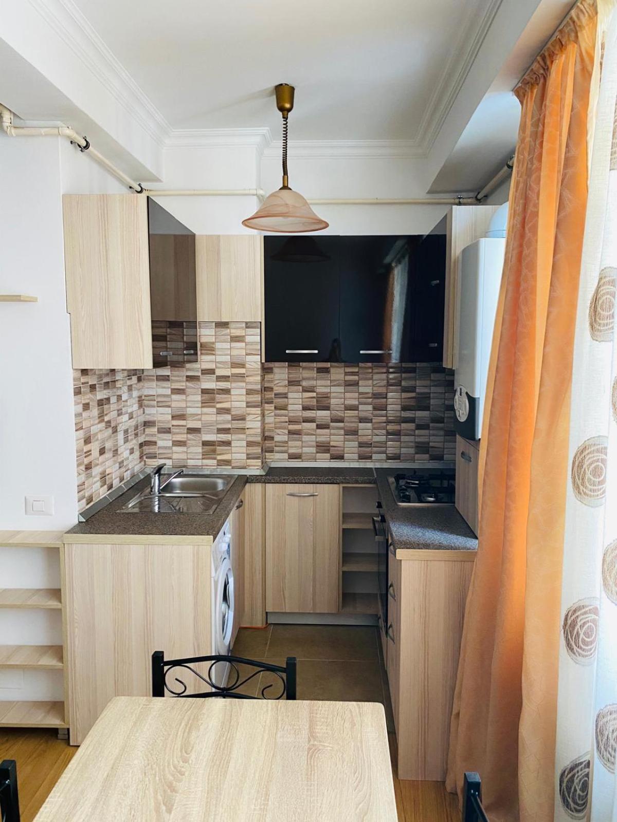 Solid Apartments Mamaia Buitenkant foto