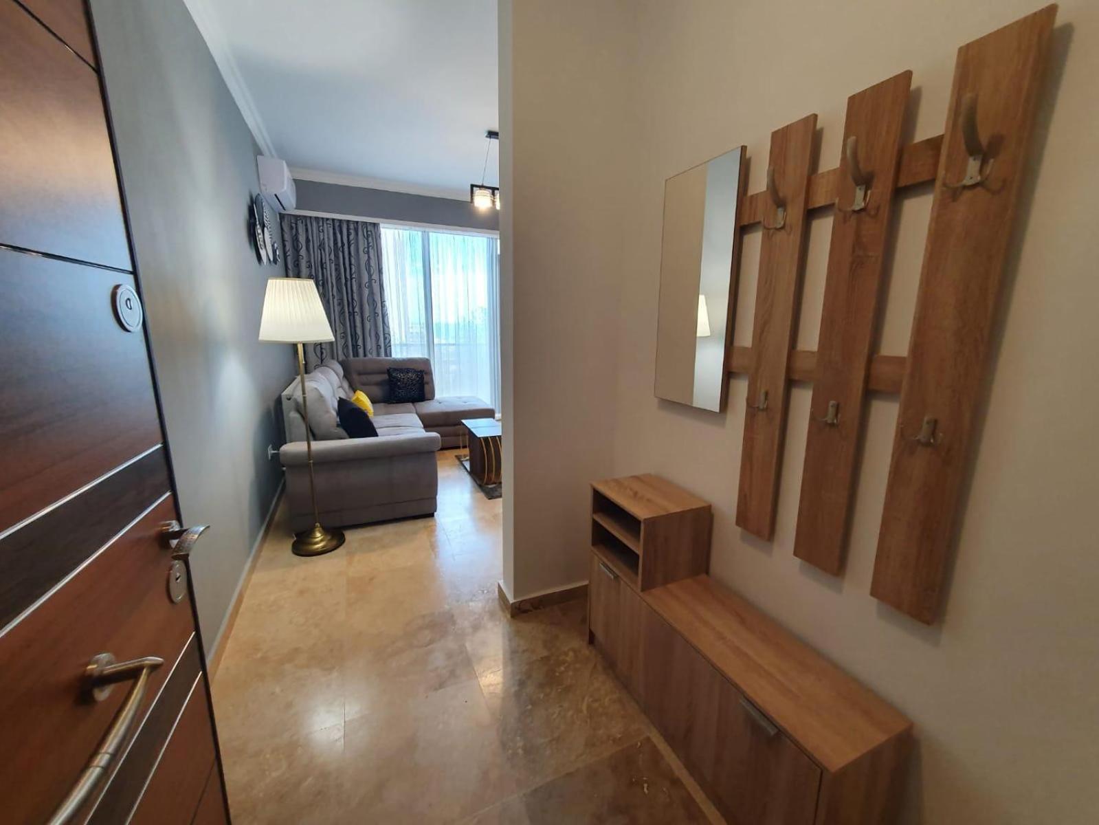 Solid Apartments Mamaia Buitenkant foto