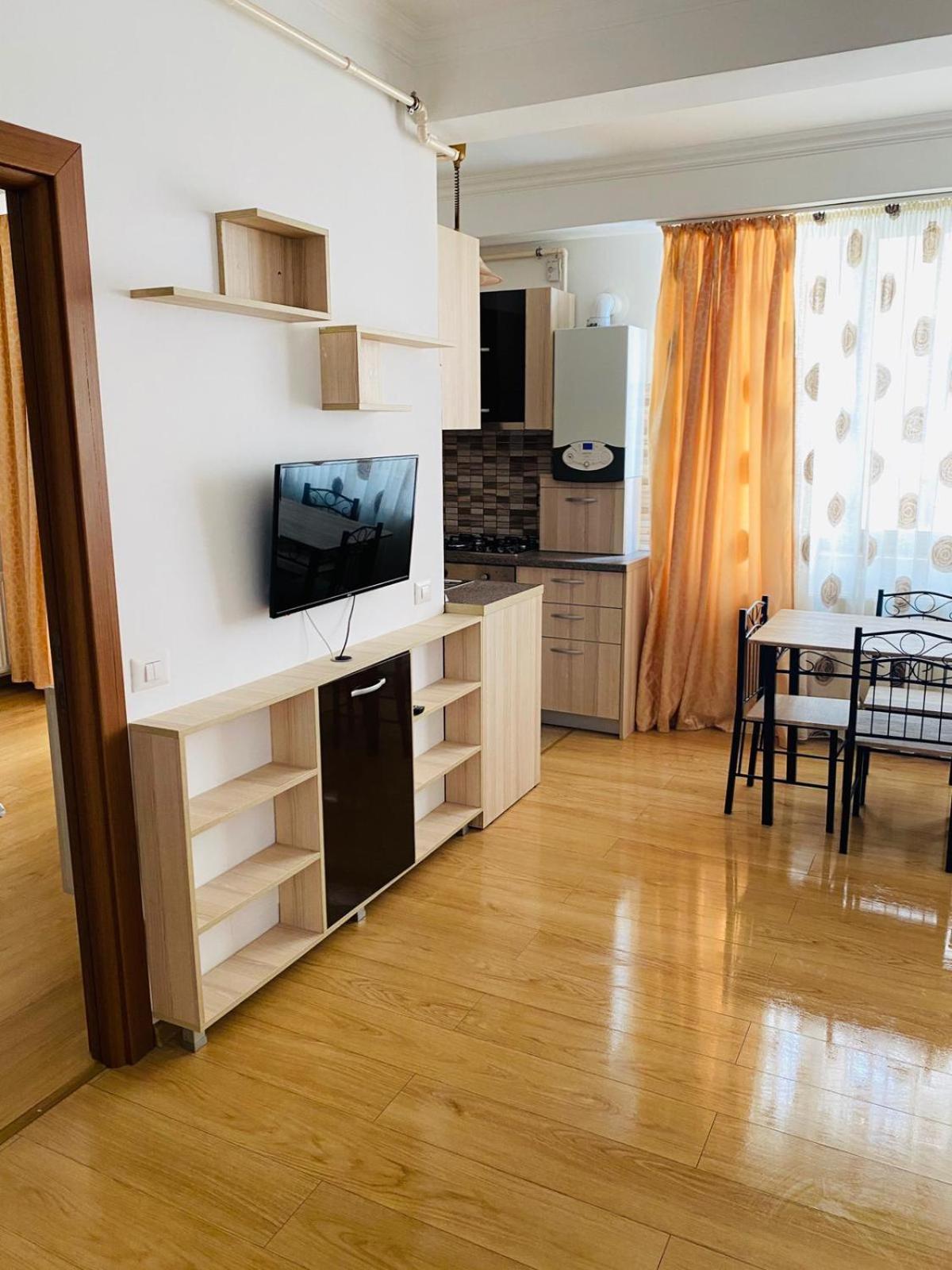 Solid Apartments Mamaia Buitenkant foto
